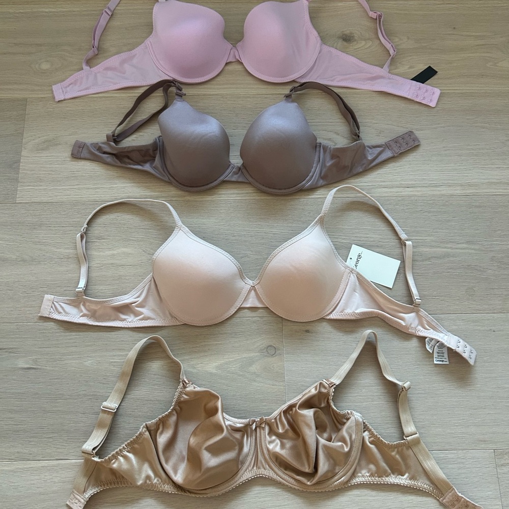 4 Bras - 34C, 32C